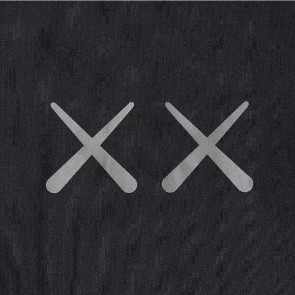 KAWS WARHOL UNIQLO Collaboration 2Way Tote Bag 2024 JAPAN - Picture 4 of 4